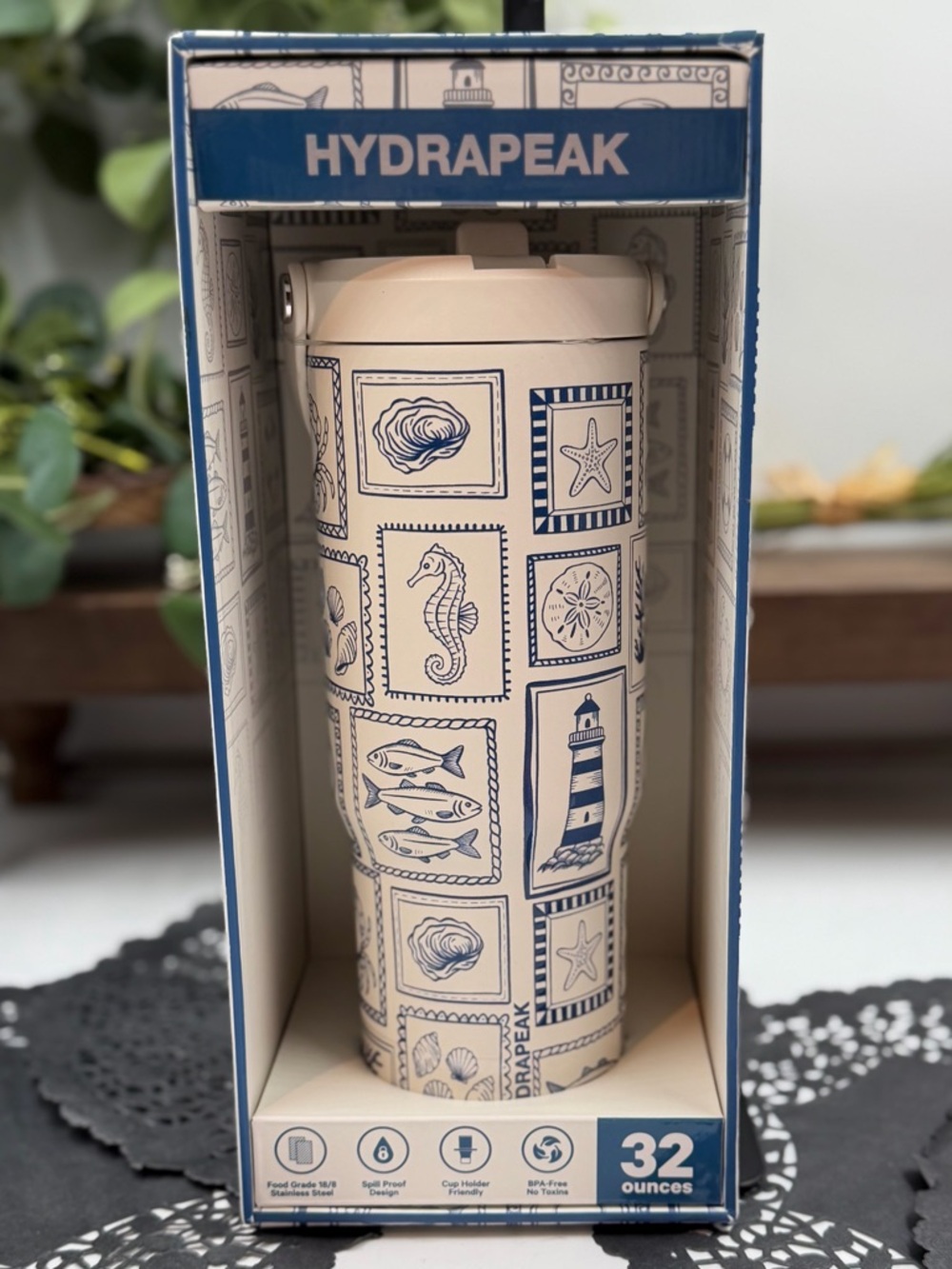 Hydrapeak Coastal Seahorse 32oz Travel Tumbler - Cream and Navy